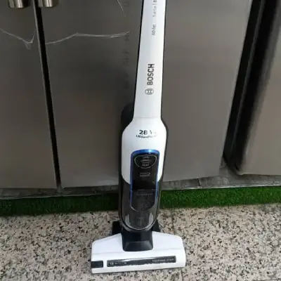 جارو شارژی بوش سری 6